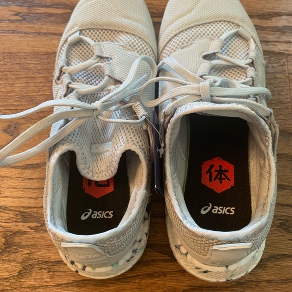 Asics Hypergel-SAI Women's Sportstyle Shoes - Picture 6 of 8